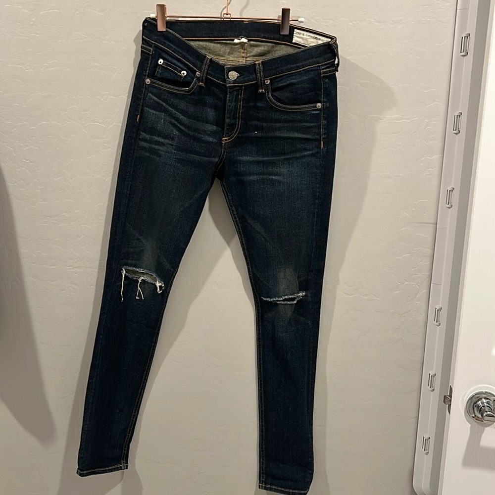 Rag & Bone size 28 skinny jeans ripped at the knee